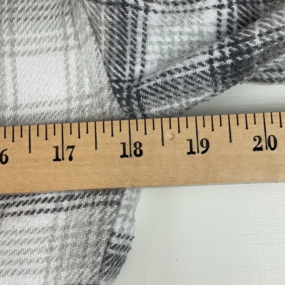 Hollister Shirt Womans‎ XS Boyfriend Fit Plaid Flannel - Picture 5 of 8